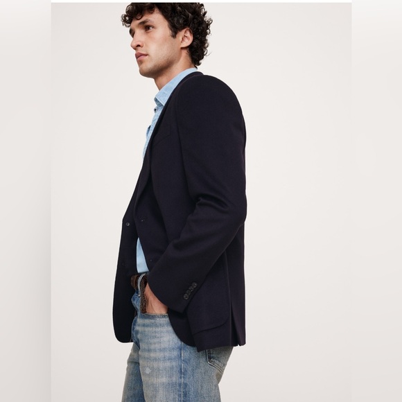 BANANA REPUBLIC SIGNATURE ITALIAN CASHMERE BLAZER